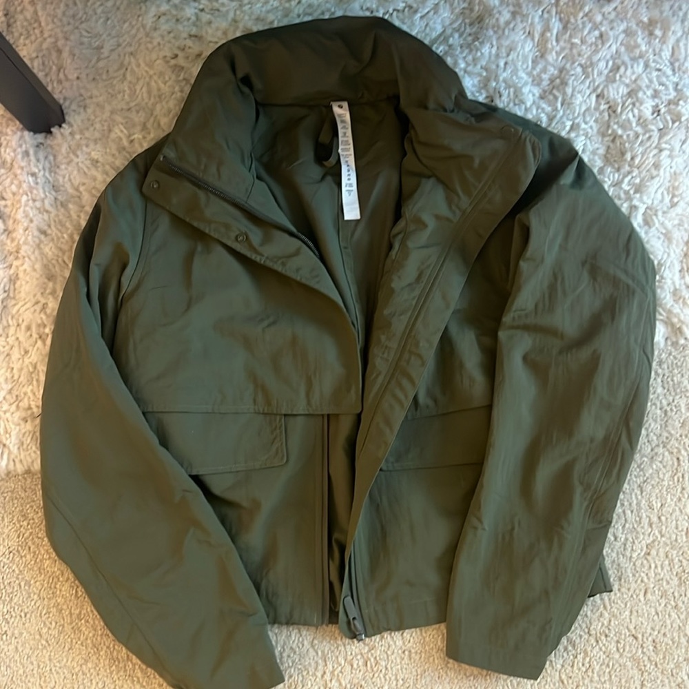 Lululemon Olive Green Windbreaker Jacket